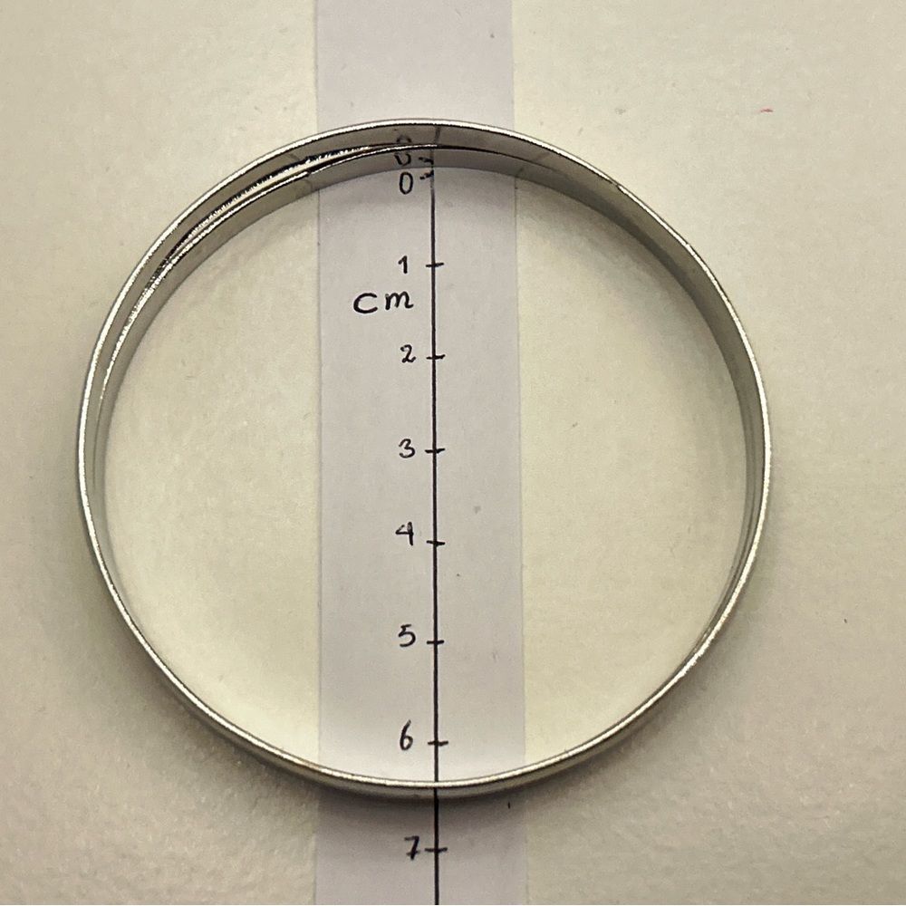 Bracelets - Picture 14 of 16